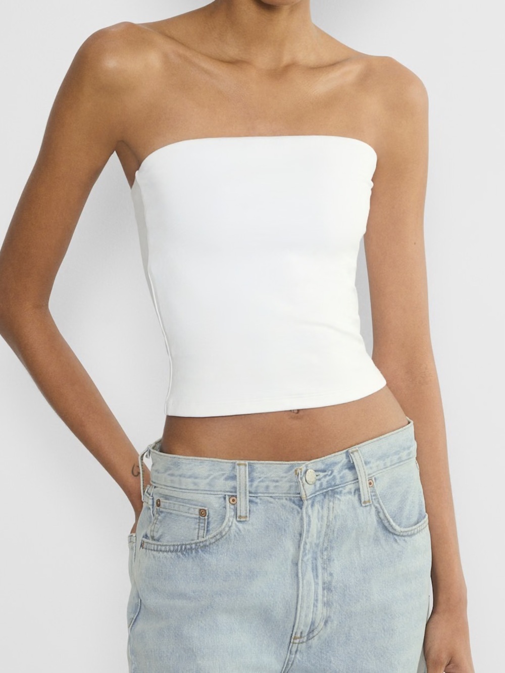 Aritzia Tna Chill Virginia Waist Tube Top in White